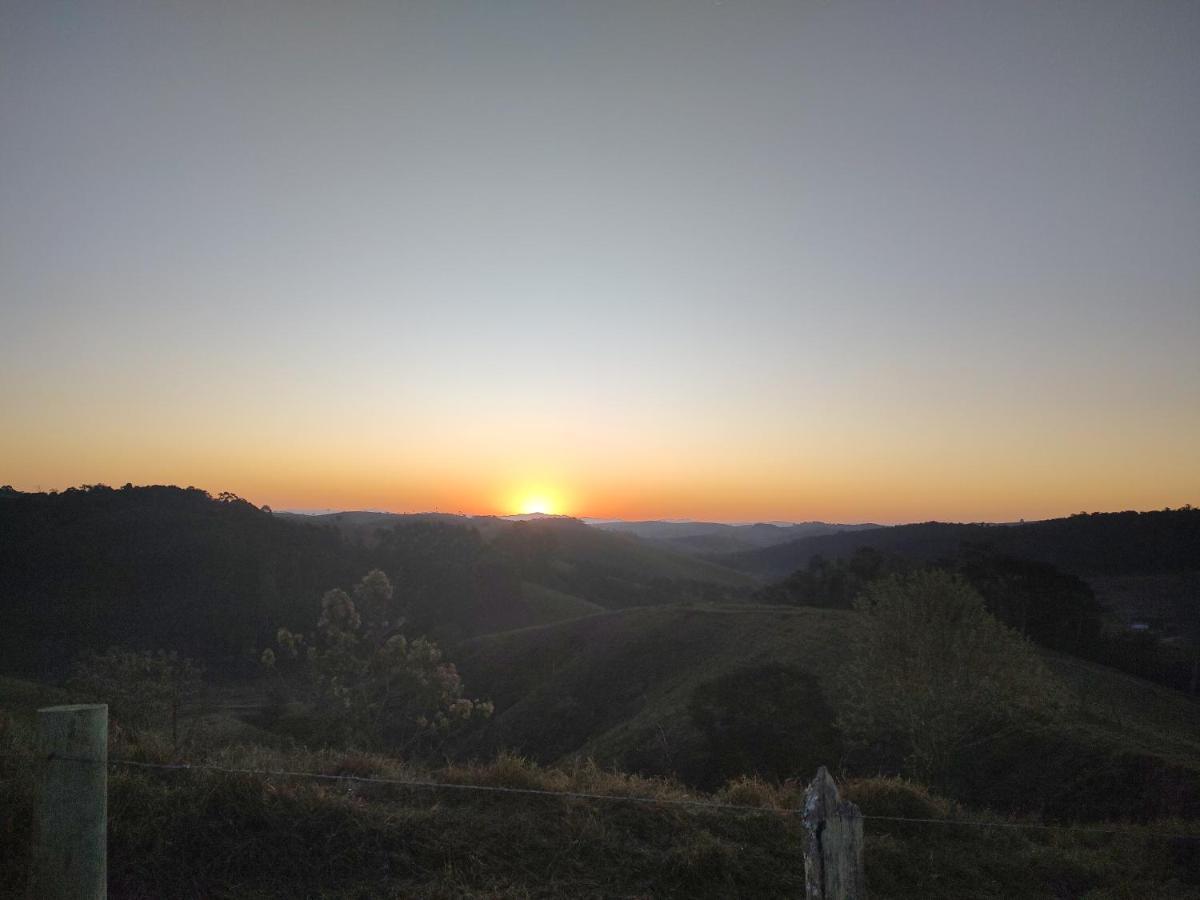 Pousada Campestre Cunha-Sp ภายนอก รูปภาพ